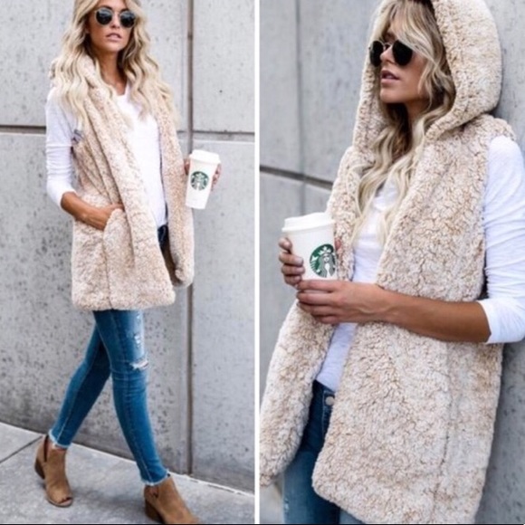 NWOT Cozy Beige Sherpa Vest - Picture 2 of 7